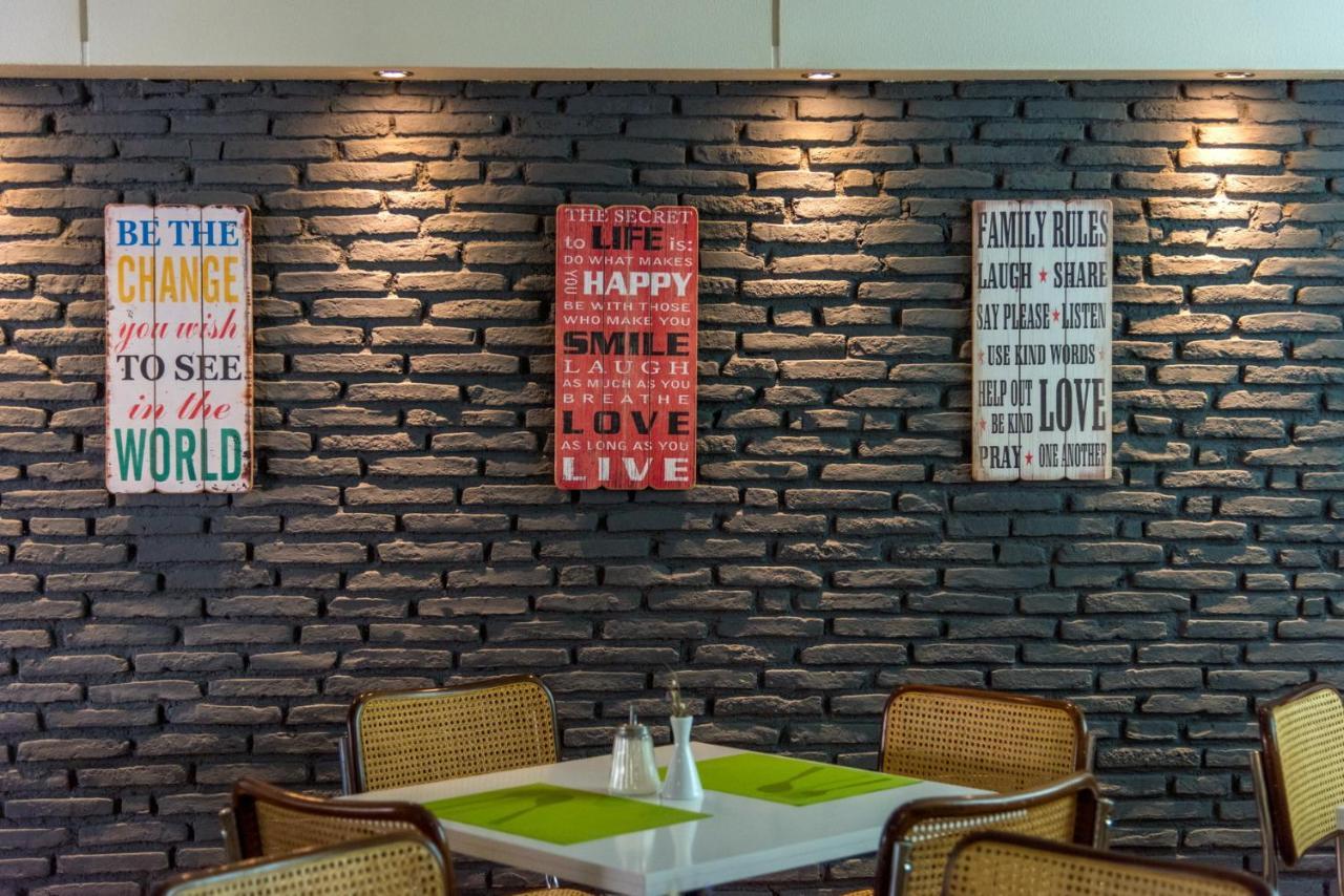 Alexios Hotel 이오아니아 외부 사진