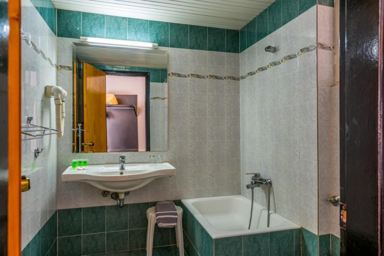 Alexios Hotel 이오아니아 외부 사진