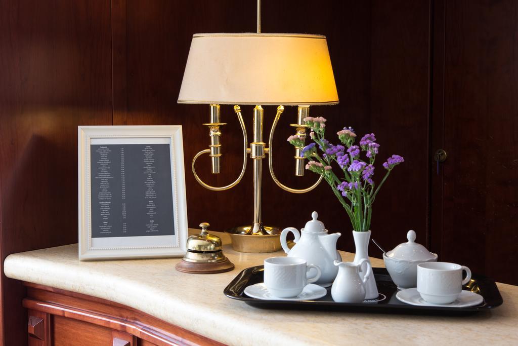 Alexios Hotel 이오아니아 외부 사진